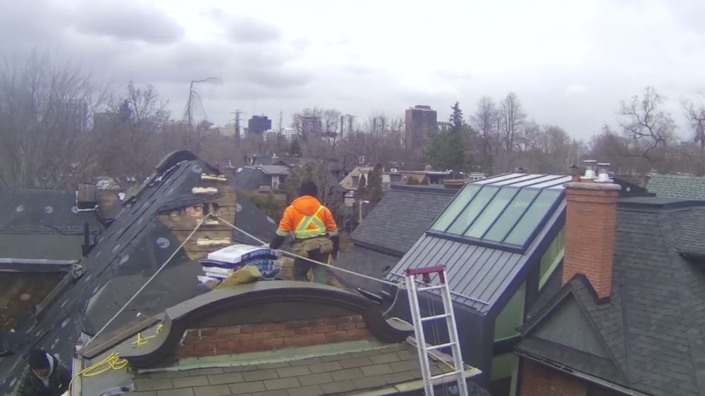 Lake Shore Roofing & Siding