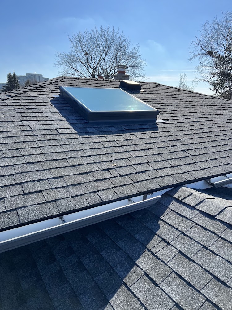 The Roof Technician Oakville - Roof Repairs - Flat Roofing - Skylights