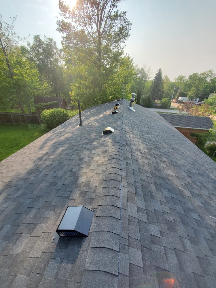 Straight Arrow Roofing Burlington